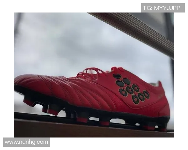 足球明星时尚鞋履大揭秘哪款鞋子最能展现他们的个性与魅力